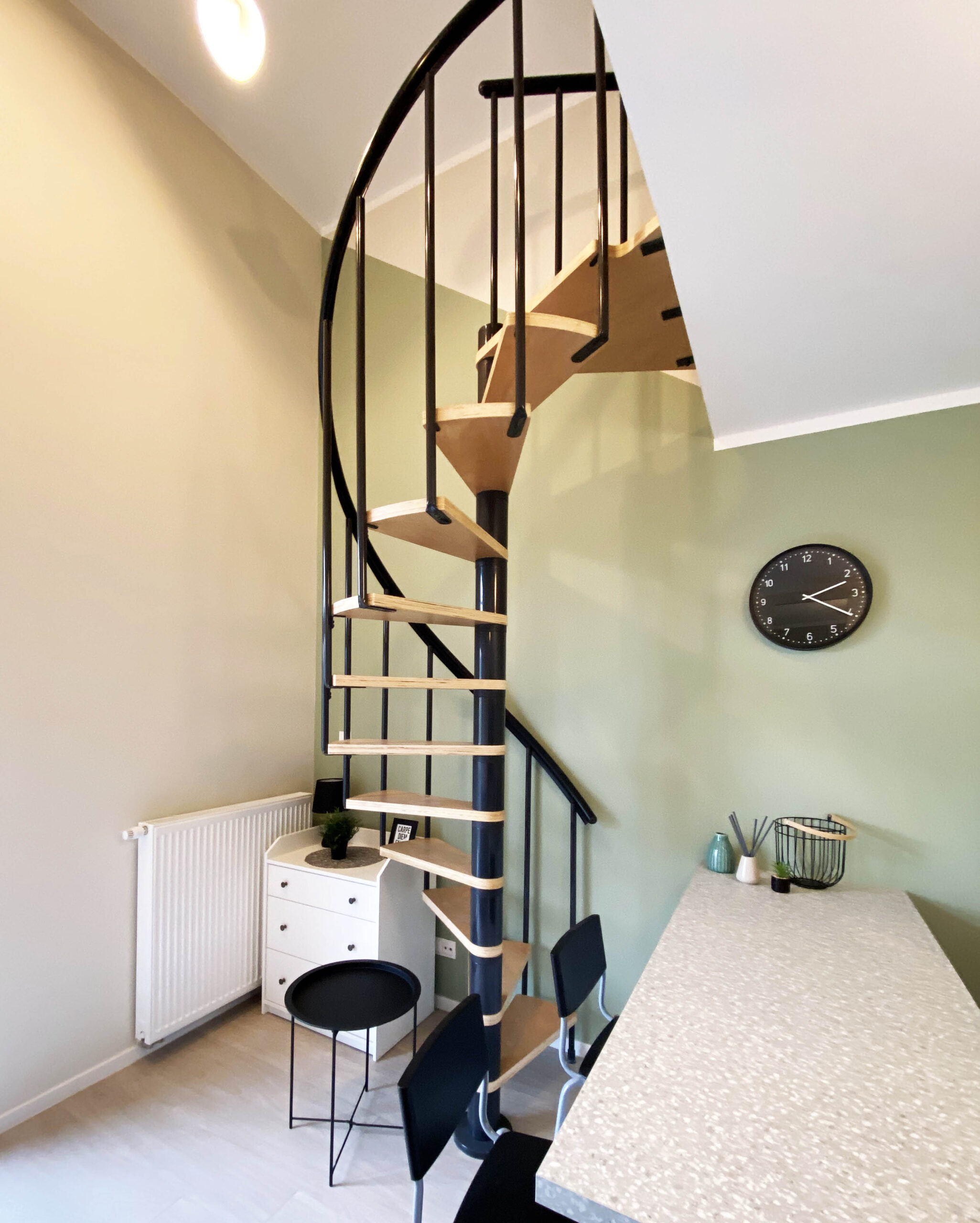 CALGARY Spiral Staircase Anthracite/Beech 120cm